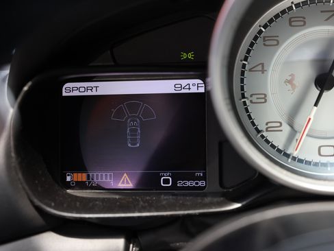Used 2015 Ferrari California T RWD image 66