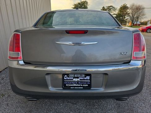 Used 2011 Chrysler 300 Limited w/ Sound Group image 6