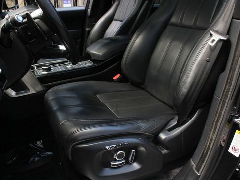 Used 2017 Land Rover Range Rover Long Wheelbase Supercharged image 17