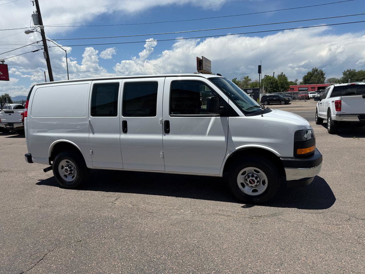 Used 2024 GMC Savana 2500 w/ Driver Convenience Package RWD image 1