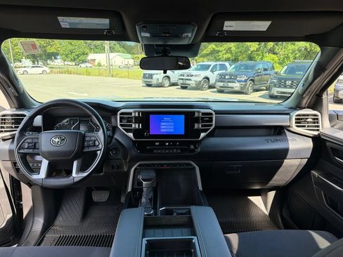Used 2026 Toyota Tundra SR5 AWD/4WD image 8