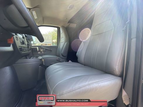 New 2025 Chevrolet Express 3500 w/ Driver Convenience Package image 17