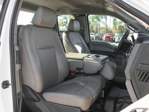 Used 2020 Ford F250 XL w/ Power Equipment Group image 36