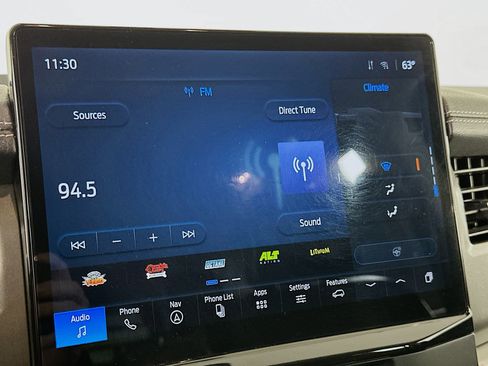 Used 2024 Ford Expedition XLT image 21