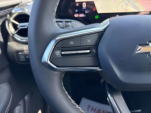 New 2025 Chevrolet Blazer EV LT image 29