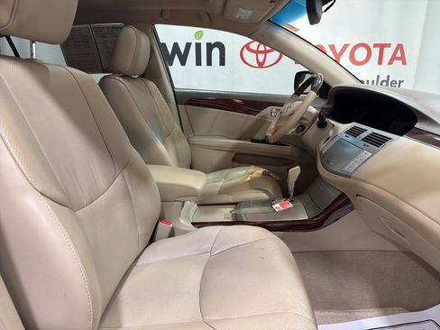 Used 2009 Toyota Avalon Limited FWD image 10