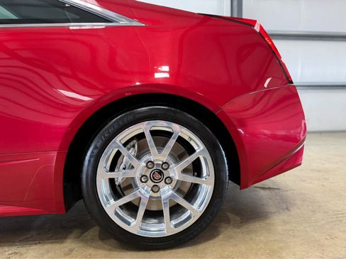 Used 2013 Cadillac CTS V image 10