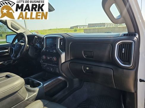 Used 2021 Chevrolet Silverado 1500 LT Trail Boss w/ Convenience Package II AWD/4WD image 28