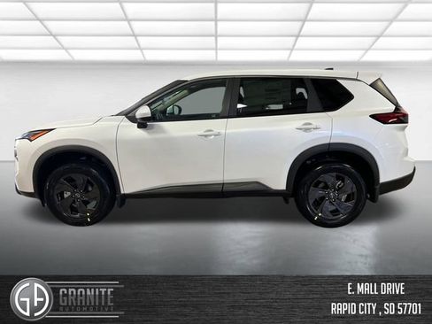New 2026 Nissan Rogue SV w/ Cold Weather Package AWD/4WD image 2