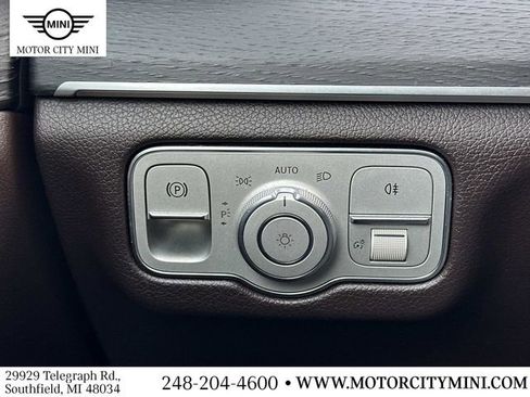 Used 2020 Mercedes-Benz GLE 450 4MATIC image 31