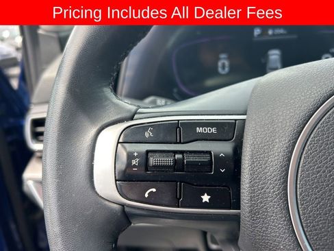 Used 2024 Kia Sportage EX FWD image 7