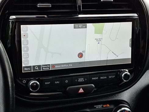 Used 2023 Kia Soul EX FWD image 17