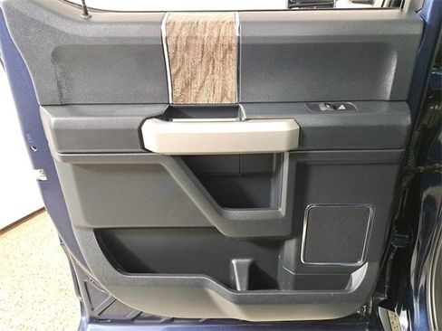 Used 2019 Ford F250 Lariat w/ Lariat Value Package image 14