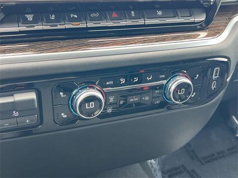 New 2026 GMC Sierra 2500 SLE w/ SLE Value Package; image 21