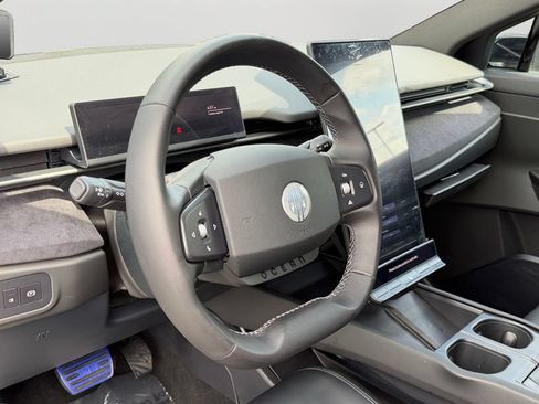 Used 2023 Fisker Ocean Extreme AWD/4WD image 18
