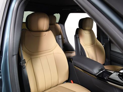 New 2026 Land Rover Range Rover Sport Dynamic SE AWD/4WD image 19