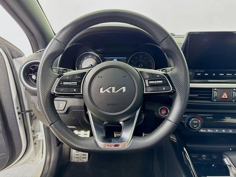 Used 2022 Kia Forte GT-Line w/ GT-Line Premium Package image 12