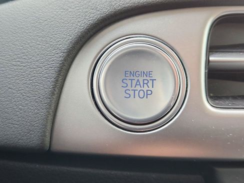 Used 2025 Hyundai Palisade SEL FWD image 17