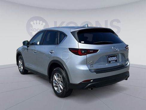 Used 2023 MAZDA CX-5 AWD 2.5 S w/ Preferred Package image 4