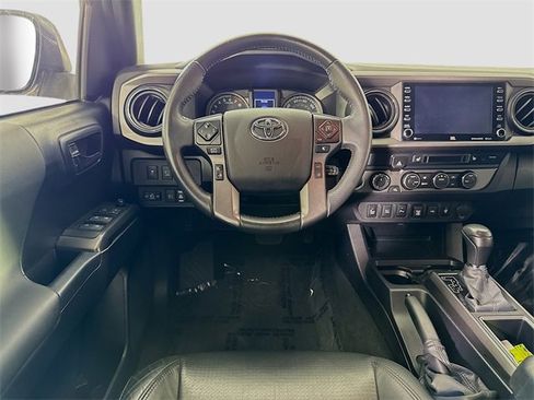 Certified 2022 Toyota Tacoma TRD Sport w/ TRD Premium Sport Package image 23