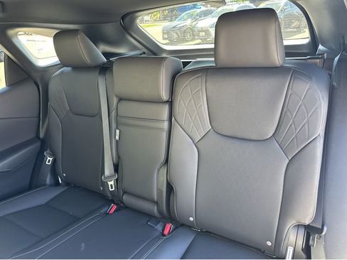 New 2026 Lexus RX 350 image 40