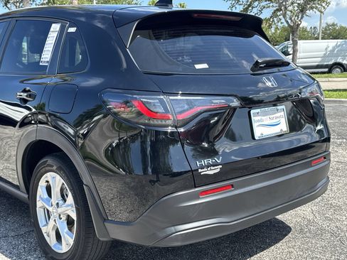 Used 2024 Honda HR-V LX image 11