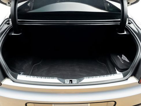 Used 2022 Bentley Flying Spur W12 AWD/4WD image 56