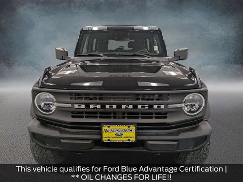 Used 2022 Ford Bronco 2-Door w/ Sasquatch Package AWD/4WD image 2