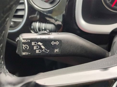 Used 2017 Volkswagen Beetle 1.8T SE image 12