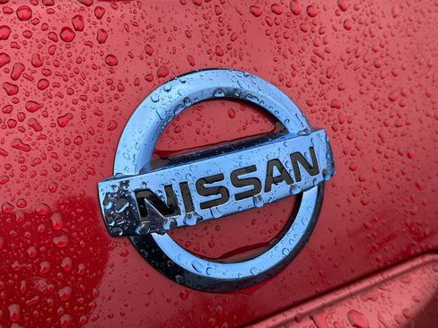 Used 2012 Nissan Leaf SL image 10