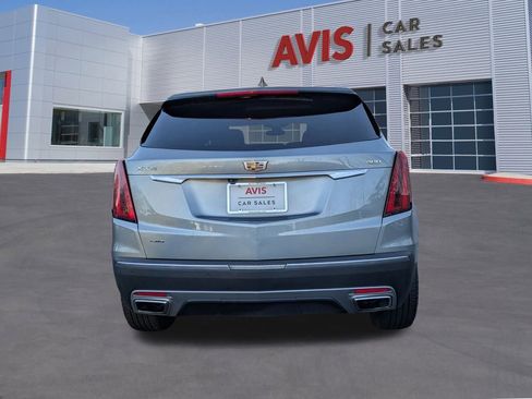 Used 2024 Cadillac XT5 Premium Luxury image 7