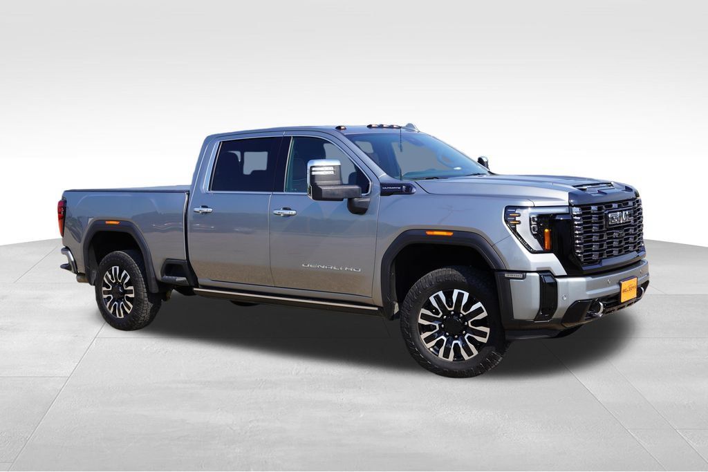 Certified 2025 GMC Sierra 3500 Denali Ultimate AWD/4WD image 2