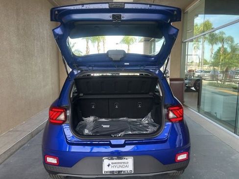New 2026 Hyundai Venue SEL FWD image 27