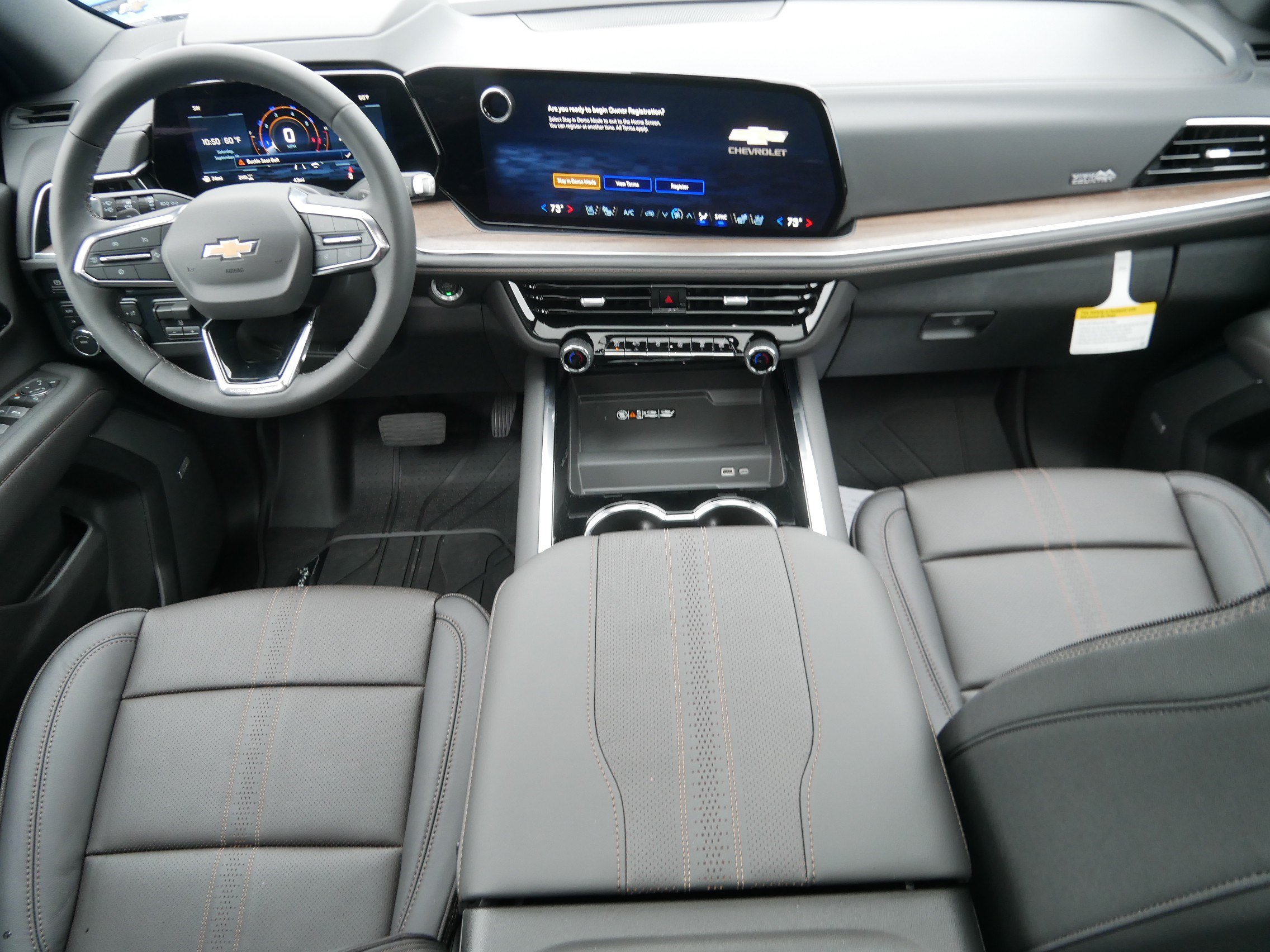 New 2026 Chevrolet Tahoe High Country w/ Sun And Tow Package AWD/4WD image 6