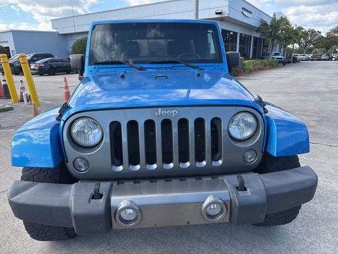 Used 2014 Jeep Wrangler Unlimited Freedom Edition image 28