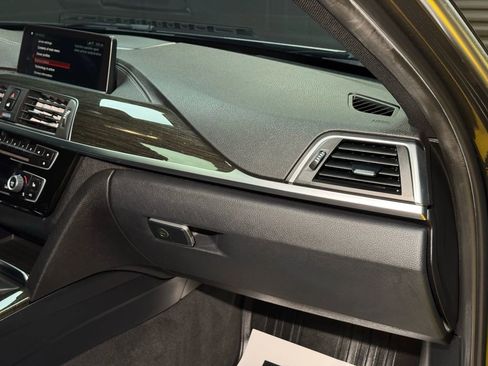 Used 2018 BMW 328d Sedan image 49