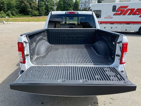 Used 2022 RAM 1500 Big Horn AWD/4WD image 24