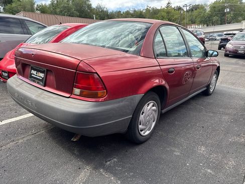 Used 1997 Saturn S-Series SL image 34