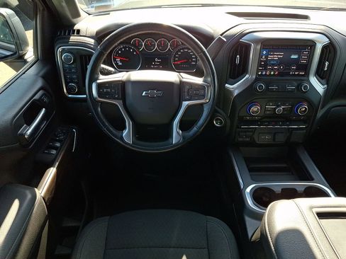 Used 2021 Chevrolet Silverado 1500 RST w/ Convenience Package II AWD/4WD image 13