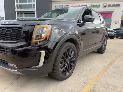 Used 2022 Kia Telluride SX image 3