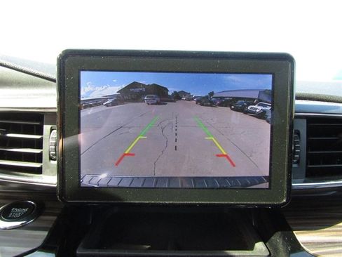 Used 2024 Ford Explorer Limited image 20