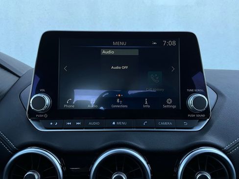 Used 2025 Nissan Sentra SV image 27