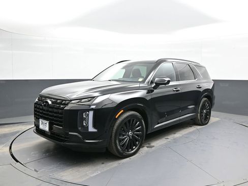 Used 2024 Hyundai Palisade Calligraphy image 1