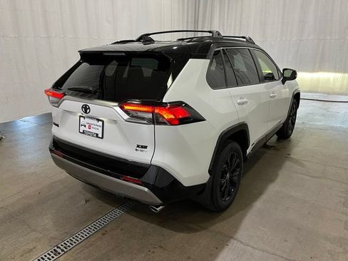 Certified 2025 Toyota RAV4 XSE w/ Advanced Technology Package AWD/4WD image 4