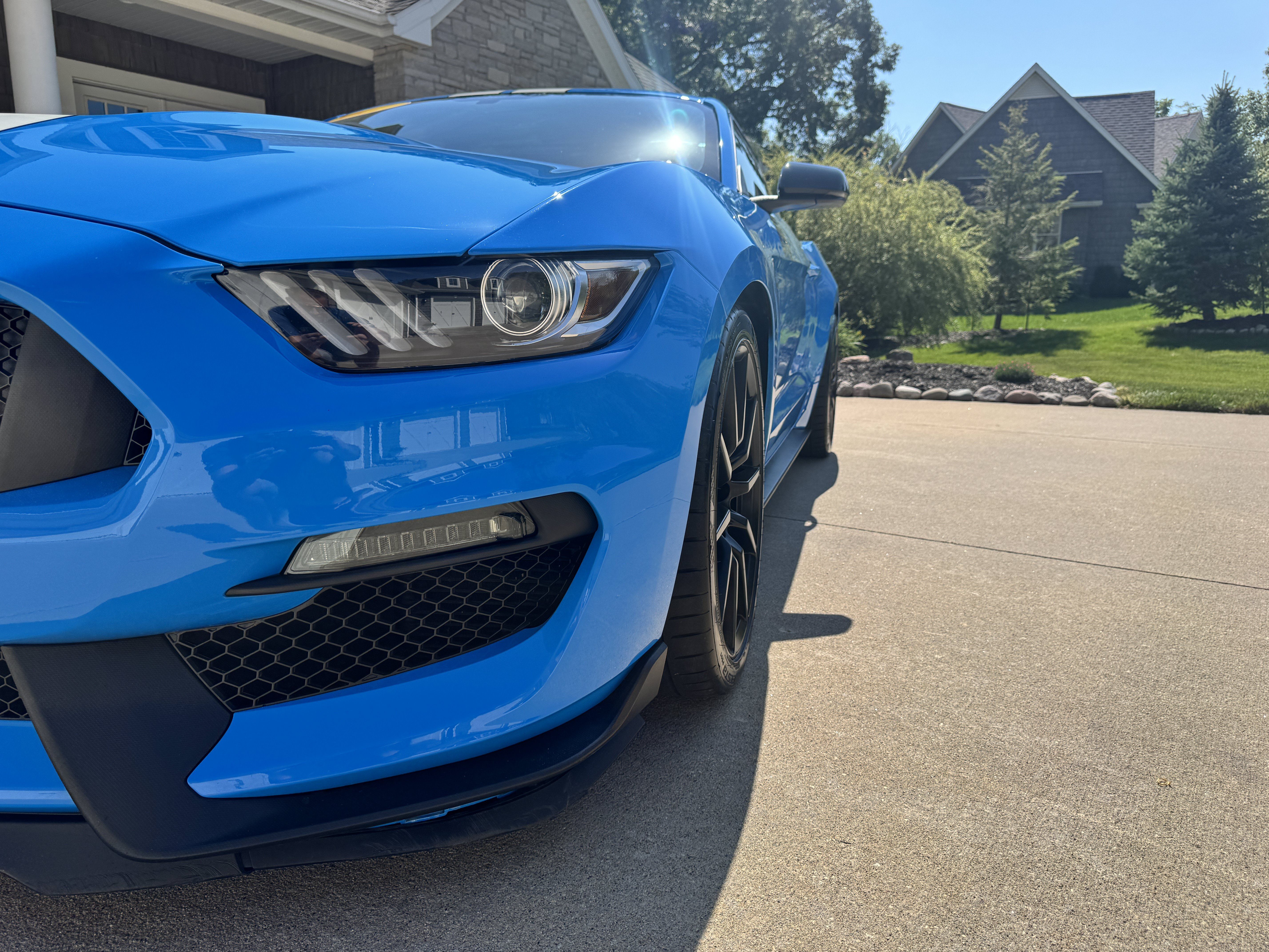 Used 2017 Ford Mustang Shelby GT350 RWD image 32