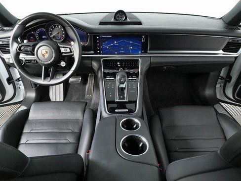 Certified 2023 Porsche Panamera 4 w/ Premium Package AWD/4WD image 17