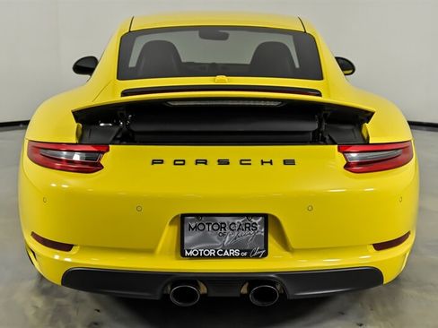Used 2018 Porsche 911 Carrera T RWD image 9