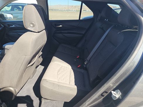 Used 2021 Chevrolet Equinox LT image 14