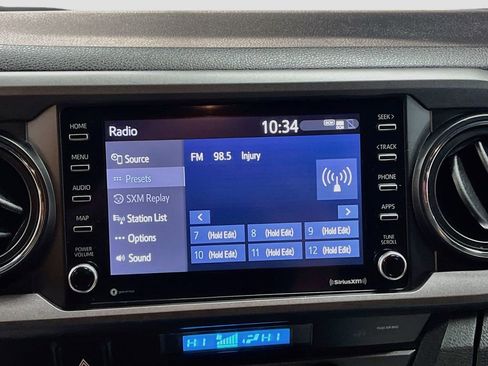 Used 2023 Toyota Tacoma TRD Off-Road image 15