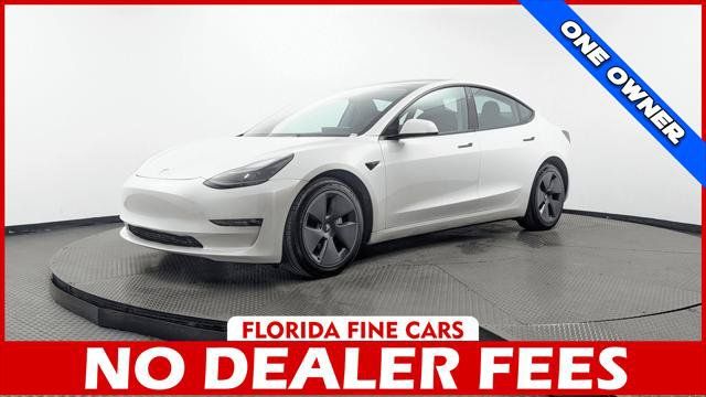 Used 2023 Tesla Model 3 Standard Range RWD image 1